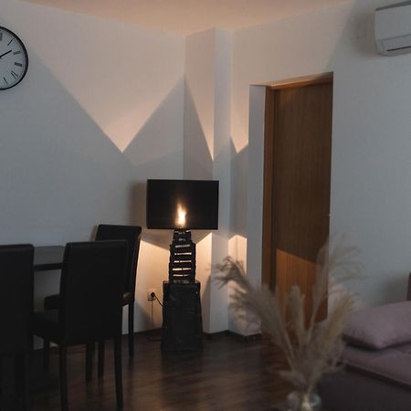 Apartments Dijana Zagreb Exterior foto